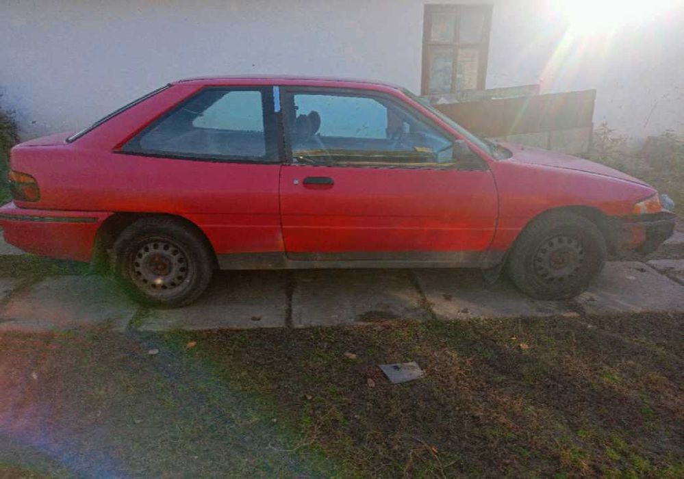 Продам машину не дорого