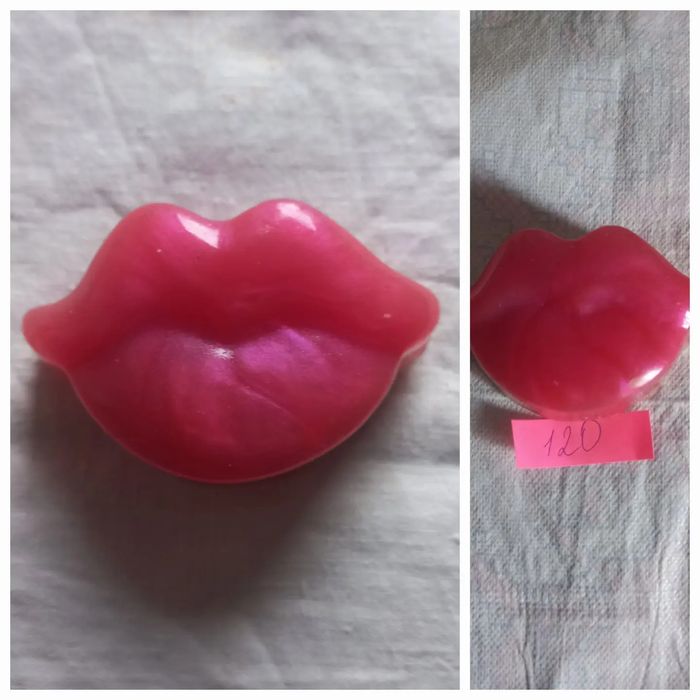 Мило ручної роботи