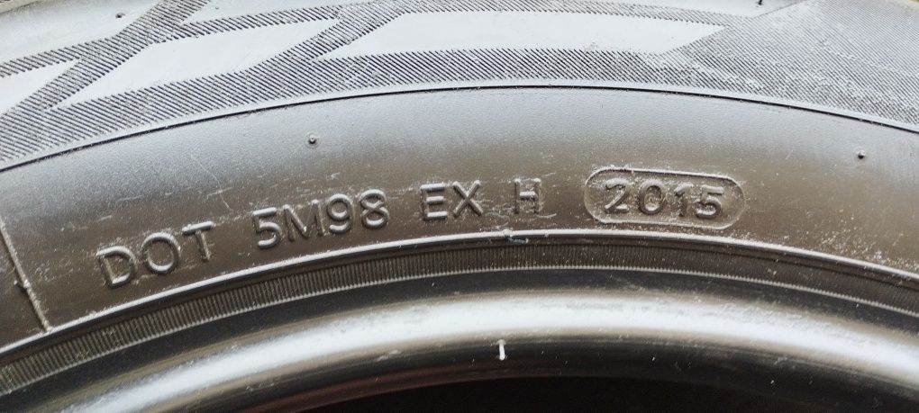 Sprzedam cztery opony 235/55/19 letnie HANKOOK