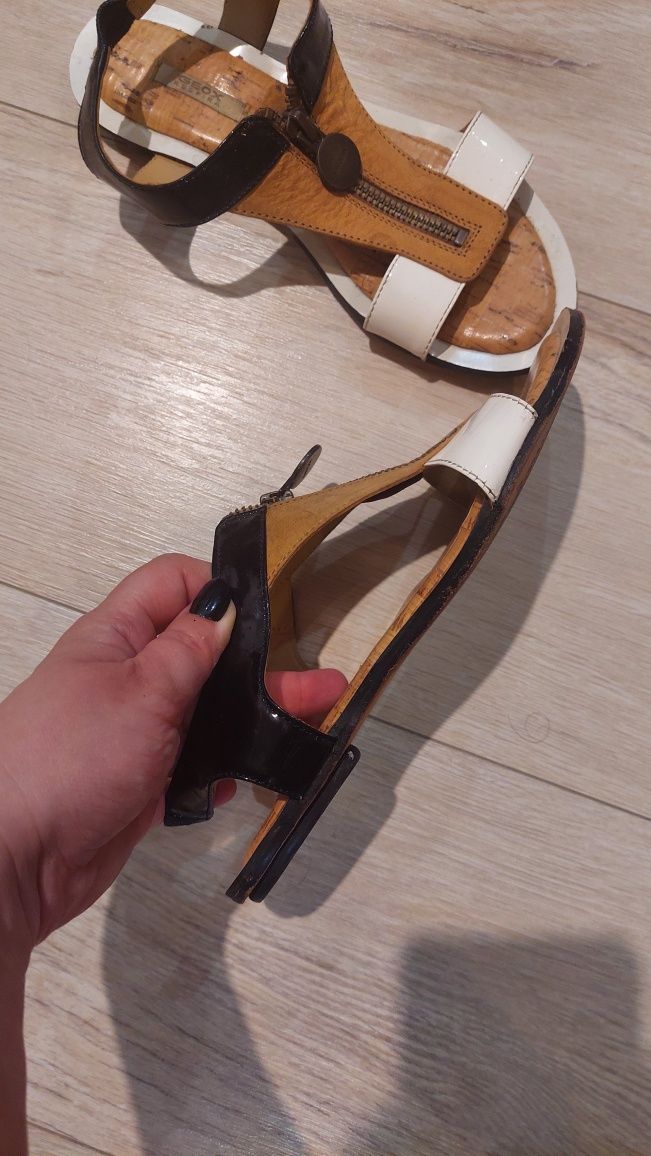 Sandały damskie Geox 36