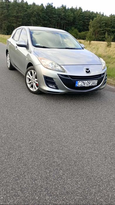 Mazda 3 mega stan