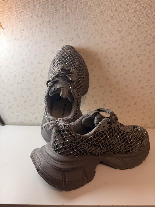 Кросовки в стиле баленсиага