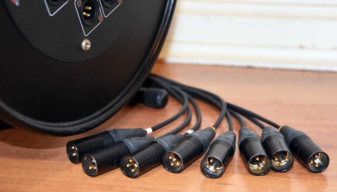 XLR Bobine 30 metros c/enrolador com 8 canais fichas XLR espectaculos