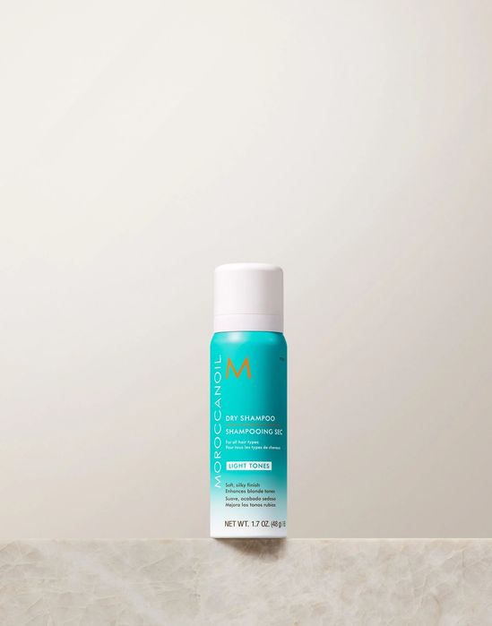 Suchy Szampon Moroccanoil do Włosów Jasnych Odświeża Rewitalizuje 65ml