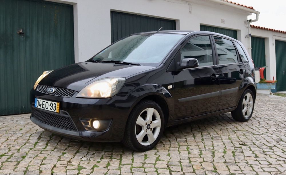 Ford Fiesta 1.25 ST Line Estimado 127mil kms