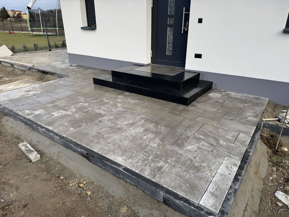 BRUKARSTWO, usługi KOPARKO-ŁADOWARKĄ, utwardzanie terenu