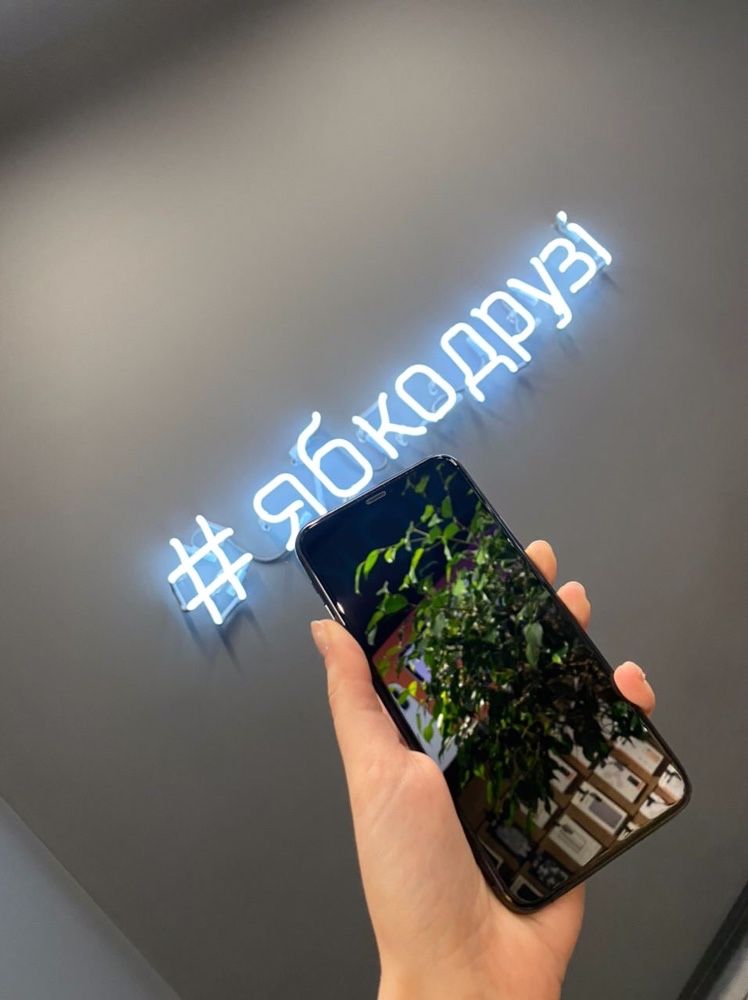 Apple iPhone 11 PRO MAX в Ябко Стрий, КРЕДИТ під 0%