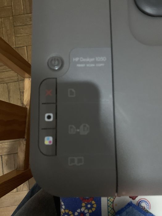 Impressora HP DeskJet 1050