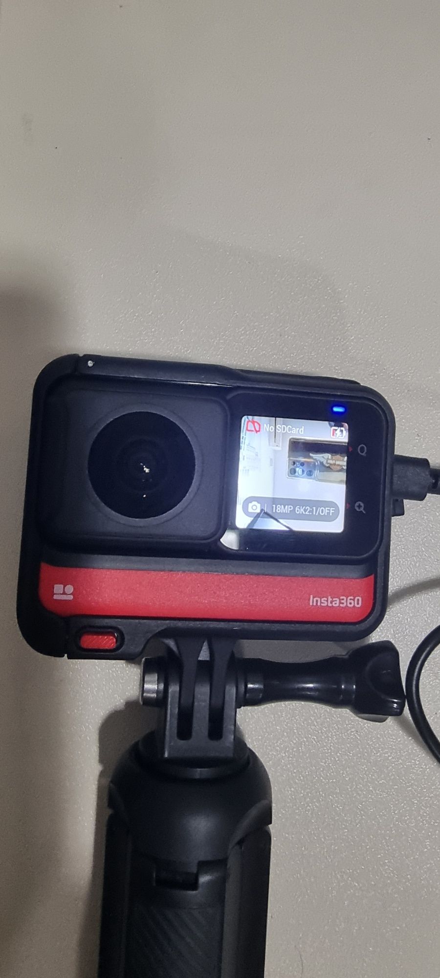 Insta 360 rs one