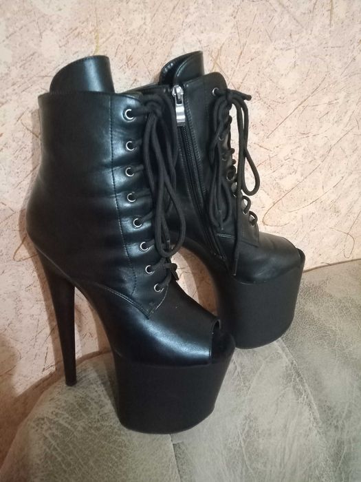 Продам стрипы для танцев