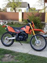 продам Venom X-CROSS 250