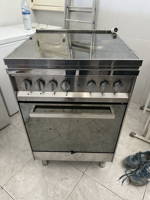 Fogao a gas botija 4 bicos sem grelha