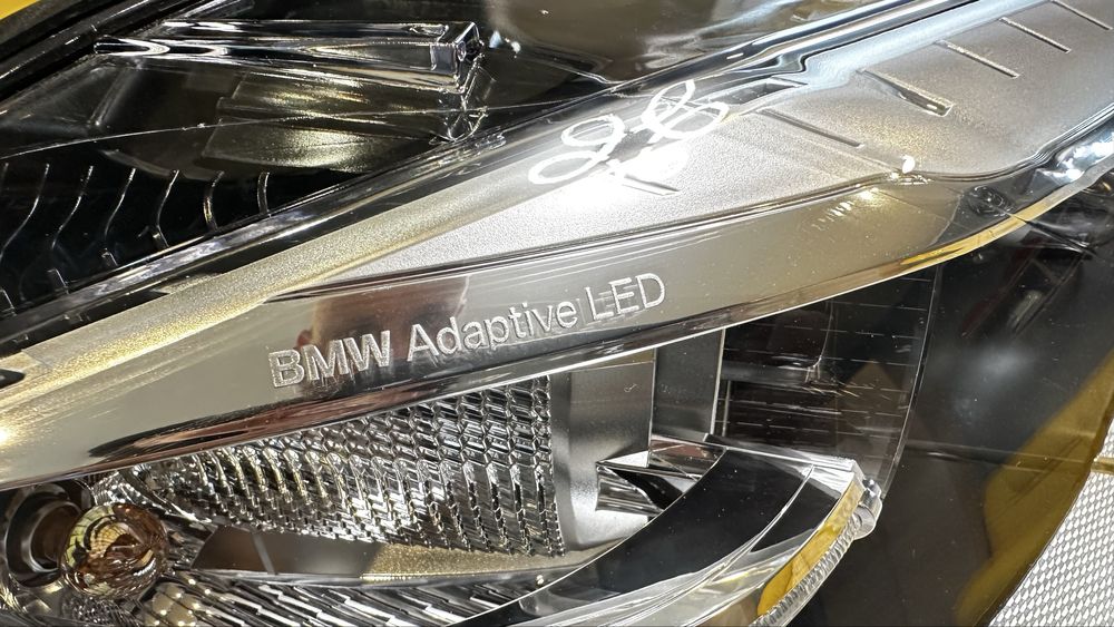 Продам Фару BMW E70 E71 X5 M LED Adaptive Headlight всборе 2013 рік