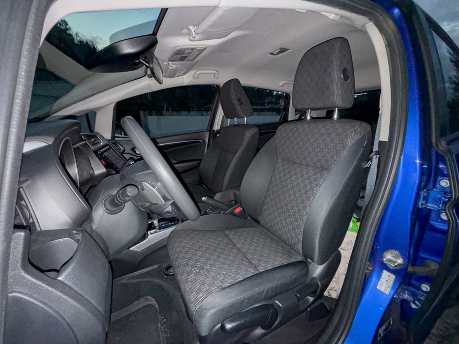 Honda Jazz 1.3 I-VTEC cx. automática