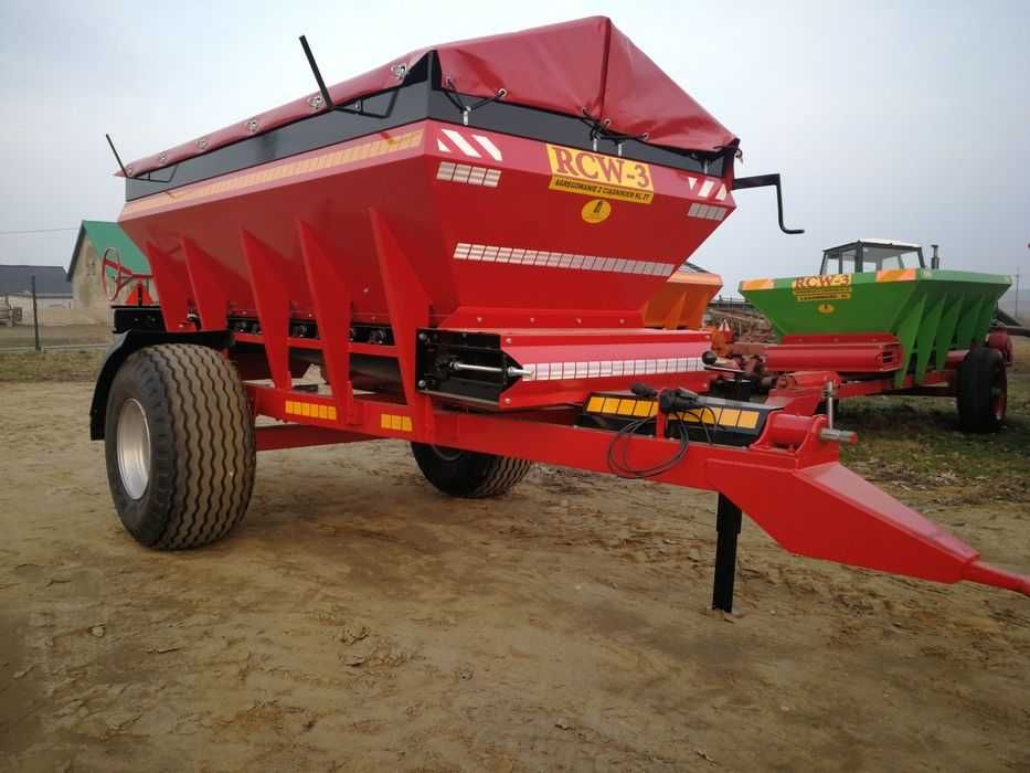 Piaskarka Piast RCW-3 rozrzutnik wapna wapniarka pronar