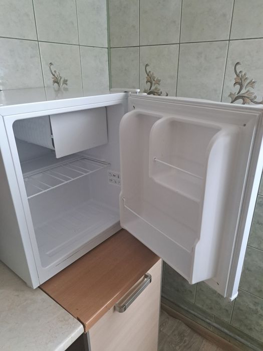 Mala lodówka jak nowa