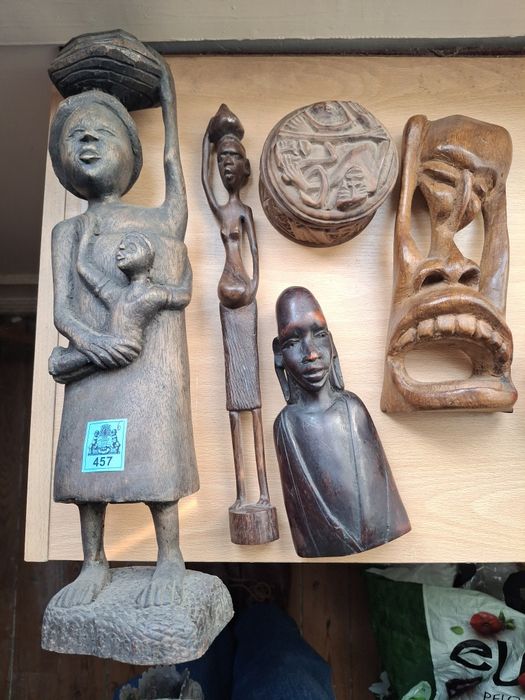 5 esculturas africanas