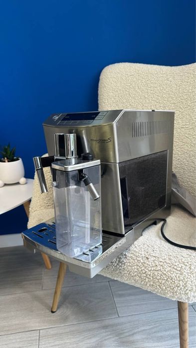 Кавомашина Delonghi Primadonna s de luxe