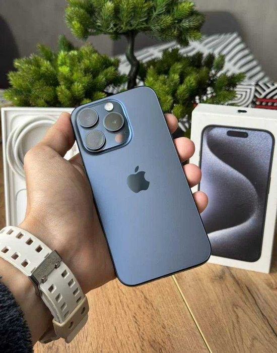 iPhone 15 Pro, 256 ГБ