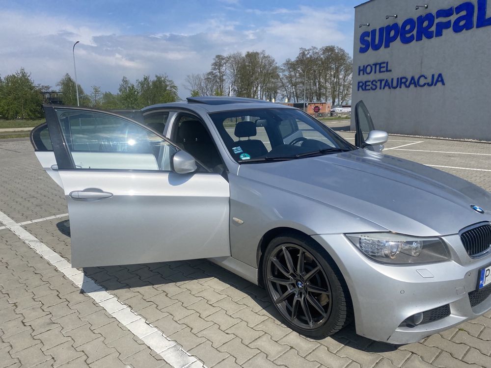 BMW e90 330d 245km M pakiet