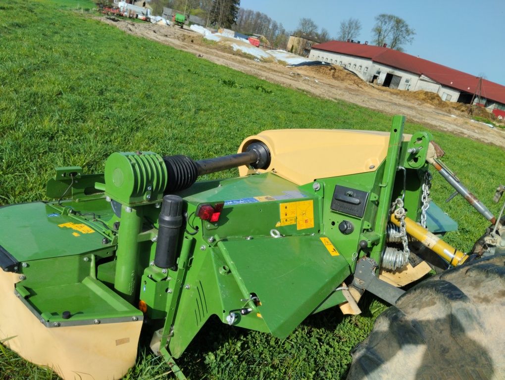 Kosiarka czołowa Krone EasyCut F320CV