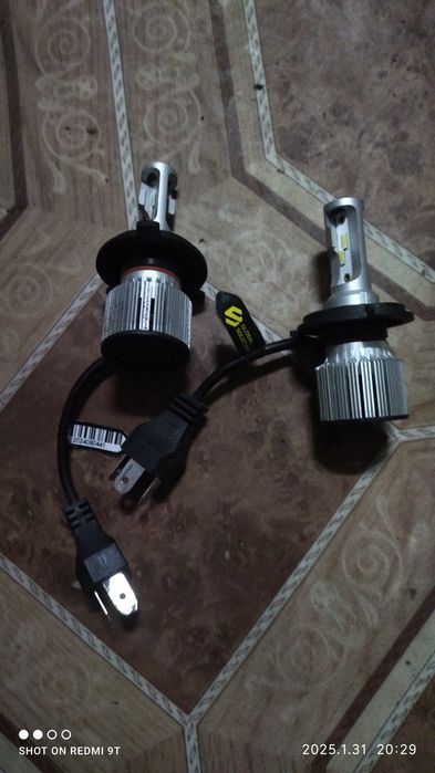 Продам ЛЕД лампы в фары