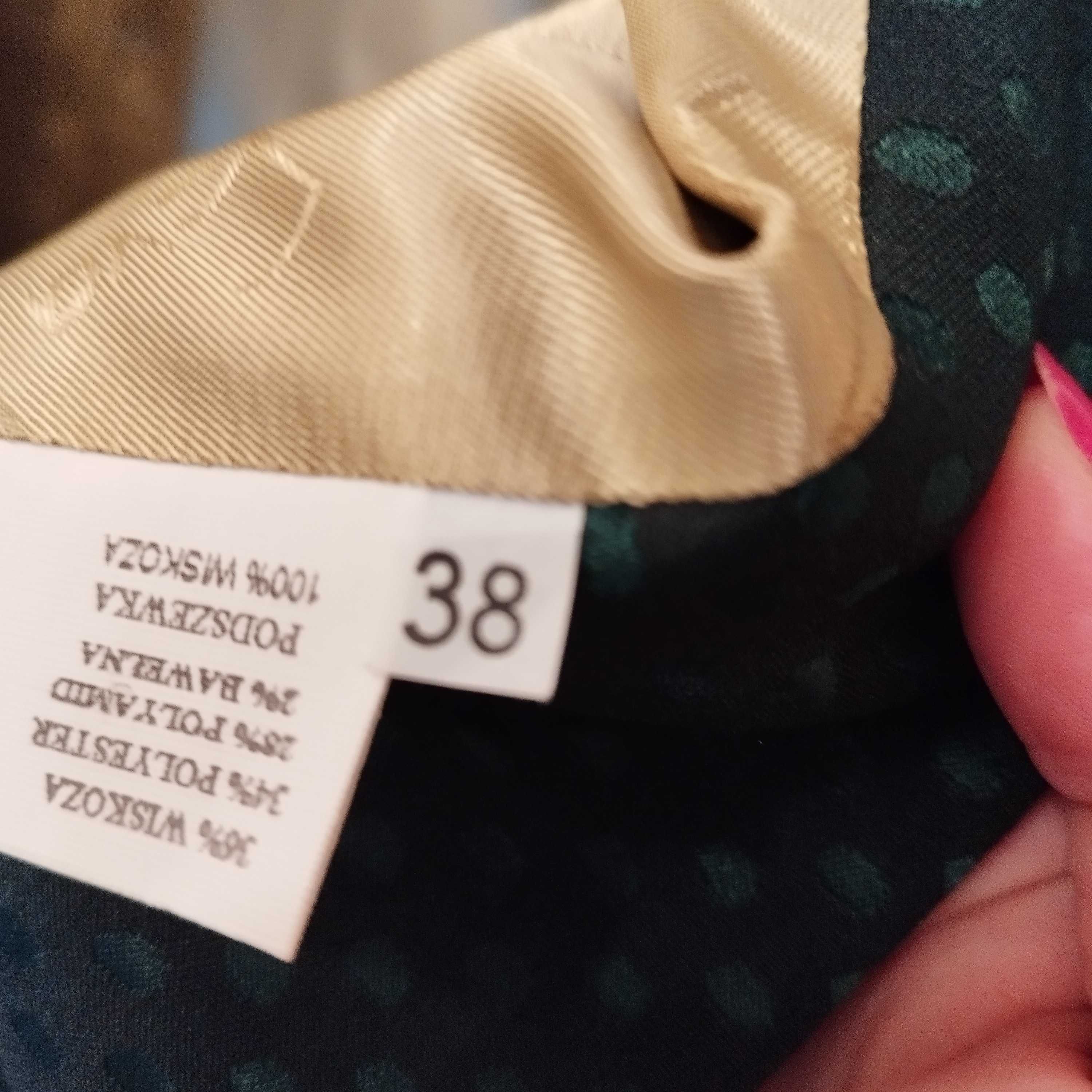 Sprzedam przepiękny żakiet firmy EVA MINGE