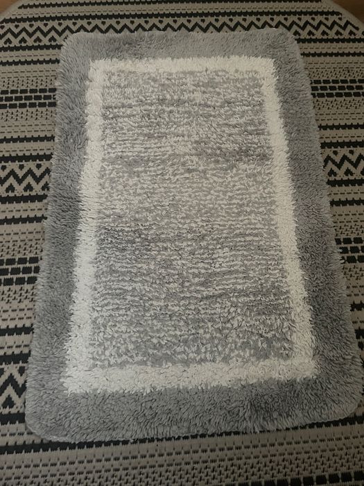 Коврик для ванной