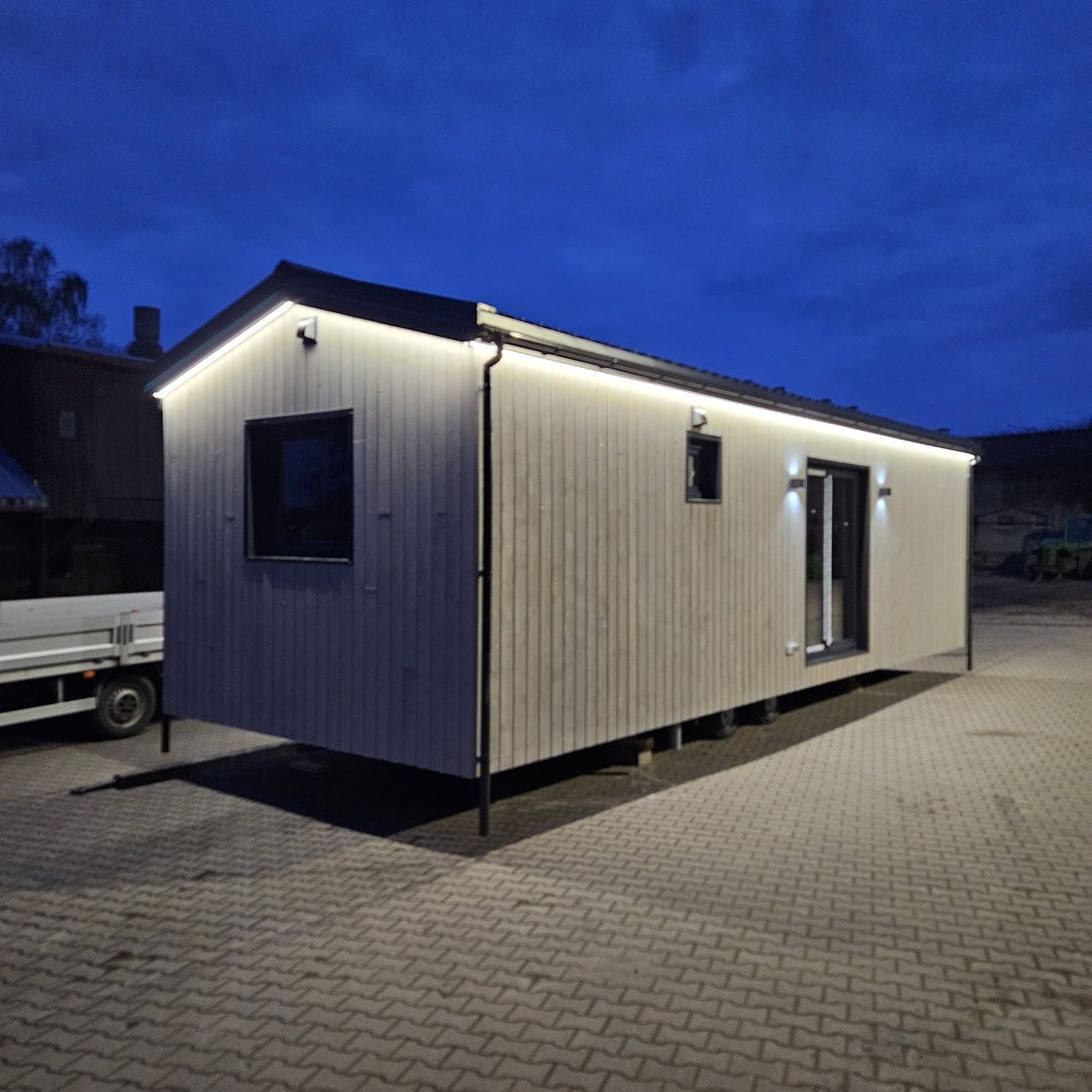 Dom mobilny całoroczny domek na kołach holenderski nowy 35m² leasing