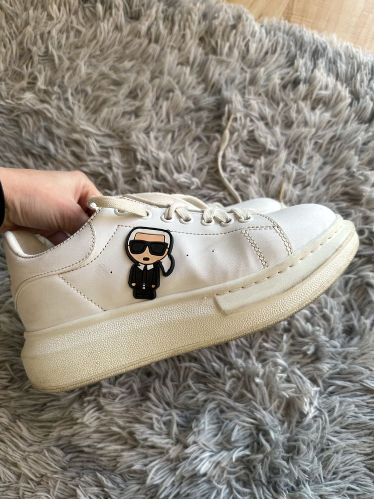 Buty sneakersy Karl Lagerfeld 37