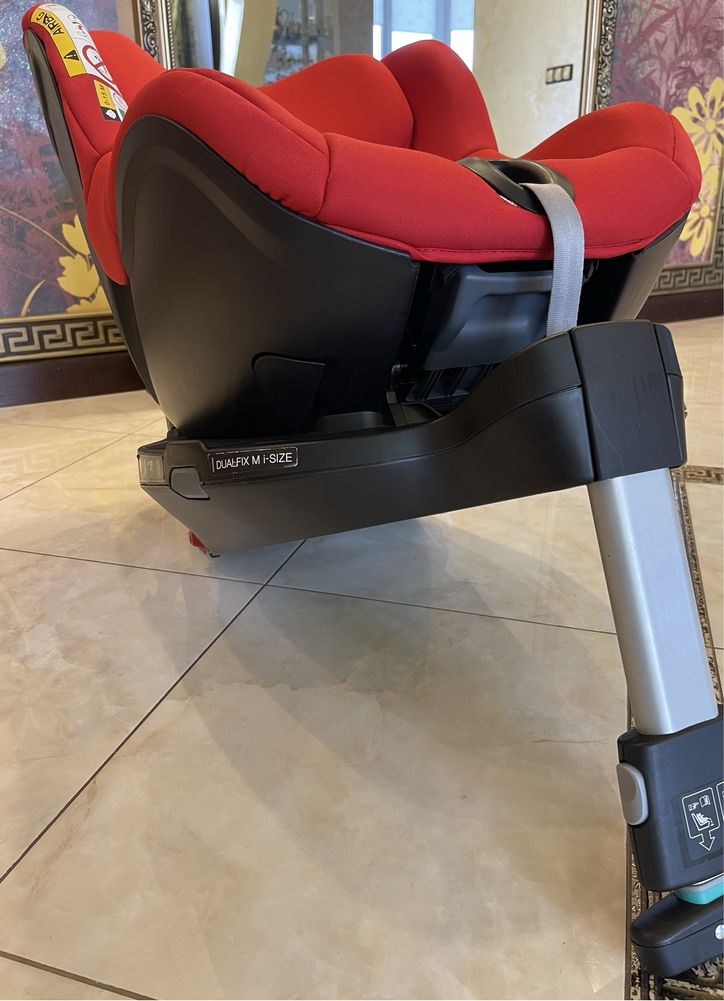 Автокрісло Britax Romer Dualfix M i-Size Fire Red червоне 2021