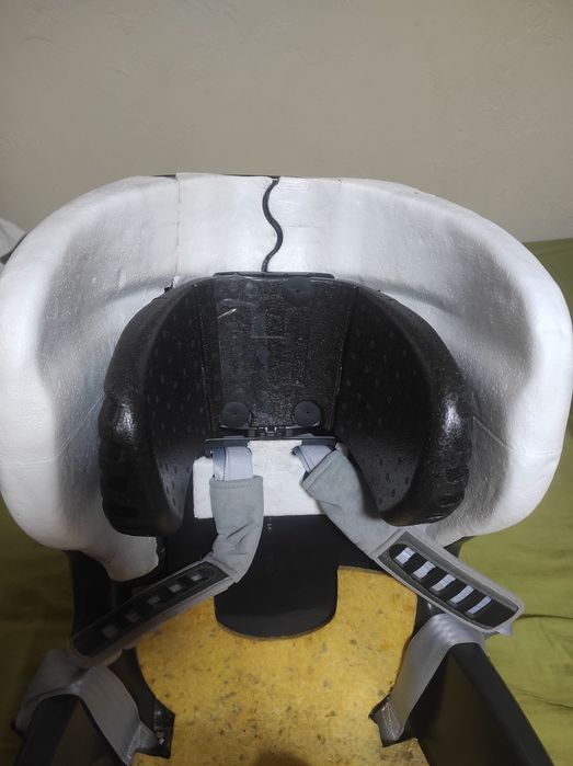 Автокрісло Britax Romer King 9-18 кг