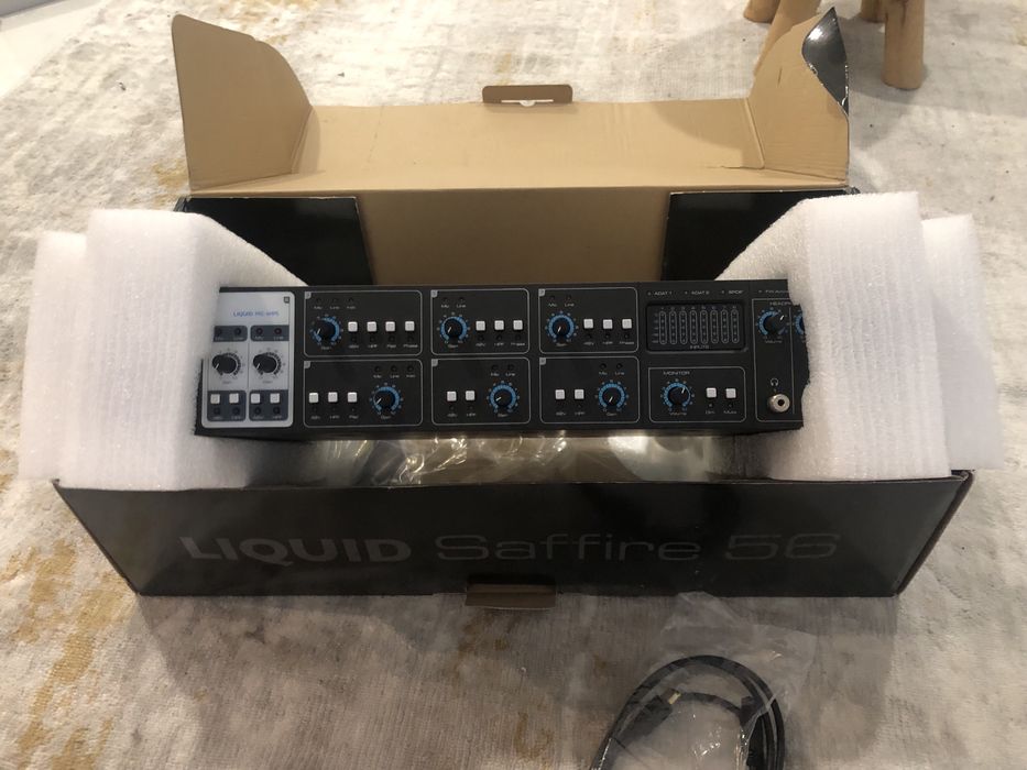 Interface de audio focusrite liquid saffire 56