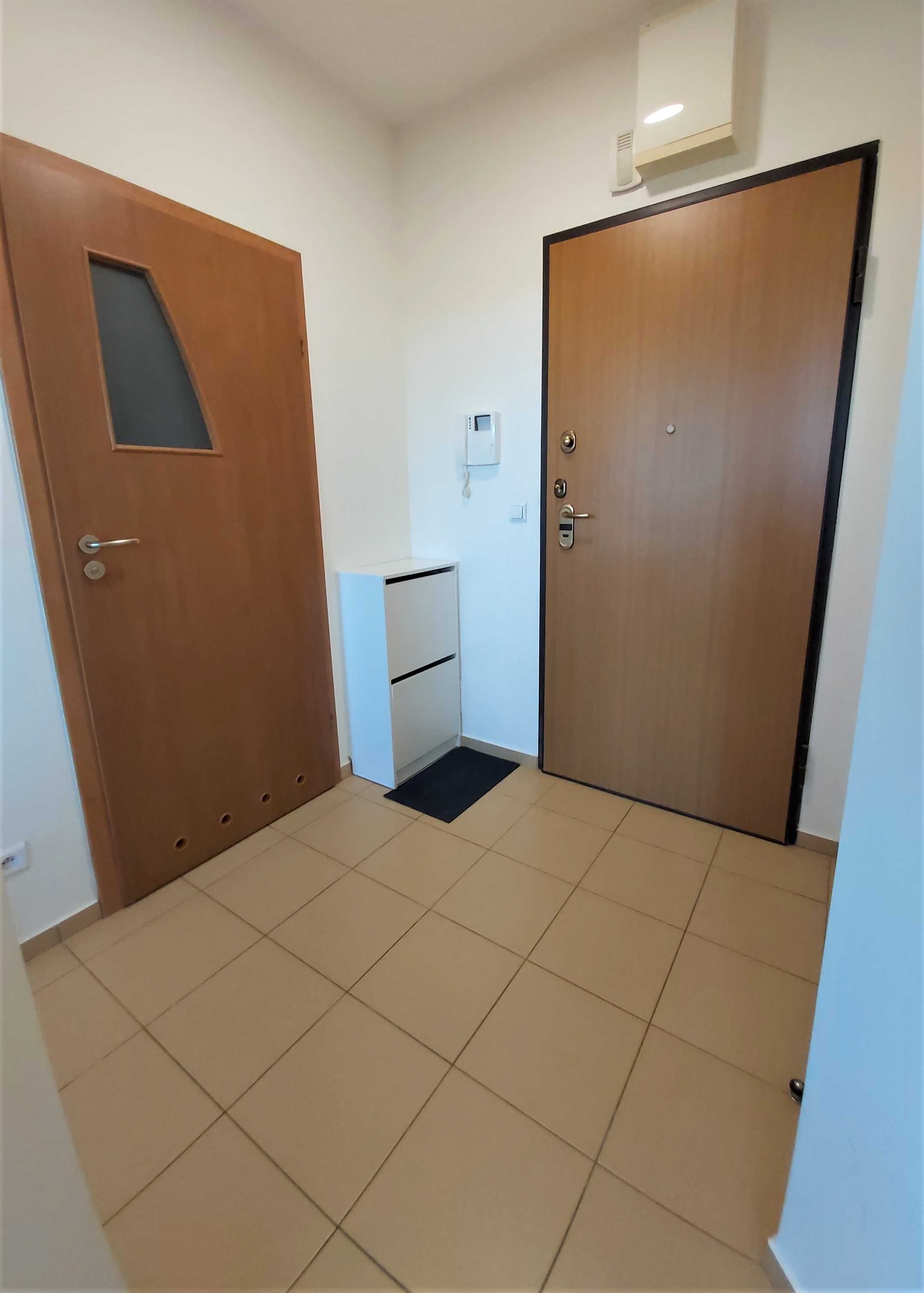 Duża kawalerka apartament Okopowa 56 przy KLIF KLIMATYZACJA!