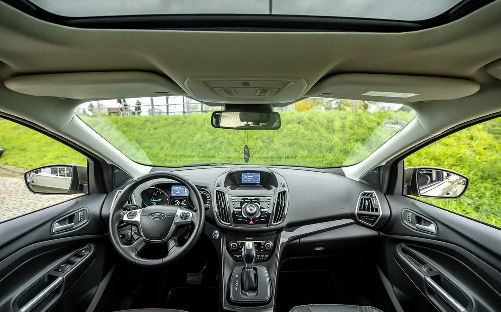 Ford Kuga 2014 року