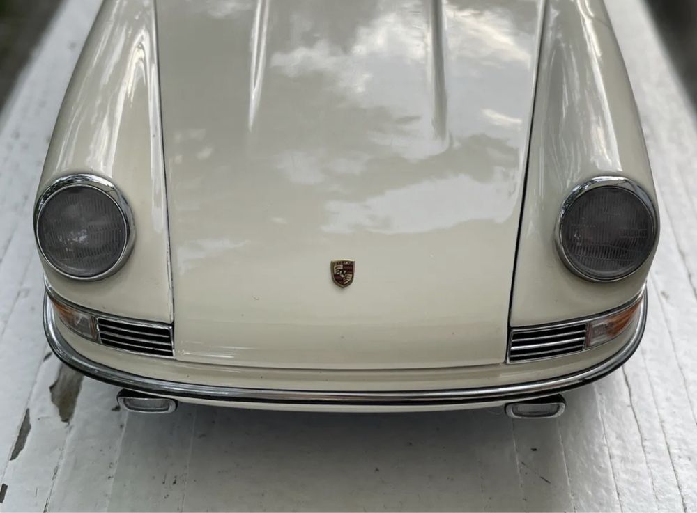 Модель AUTOart 1:18 Porsche 911 S 1967