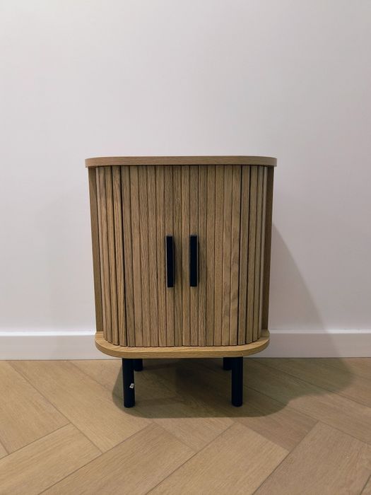 Beliani szafka nocna Bradley brązowa
Szafka nocna BRADLEY Brązowy