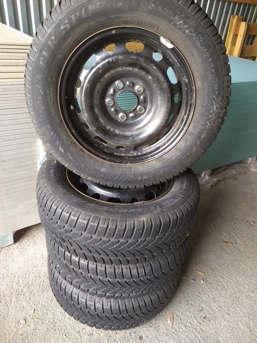 Диски 5 114.3 r16 et42 j6.5 цо67.1 мазда шини 215 65 r16 Dunlop зима