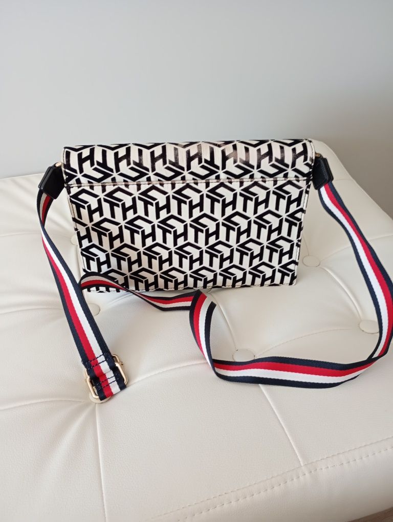 Torebka Tommy Hilfiger