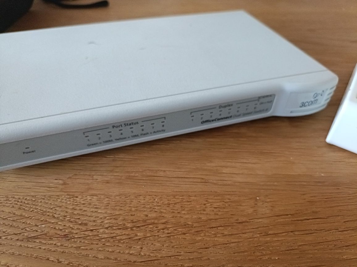D-Link DGS1008D/E i switch sieciowy OfficeConnect Gigabit