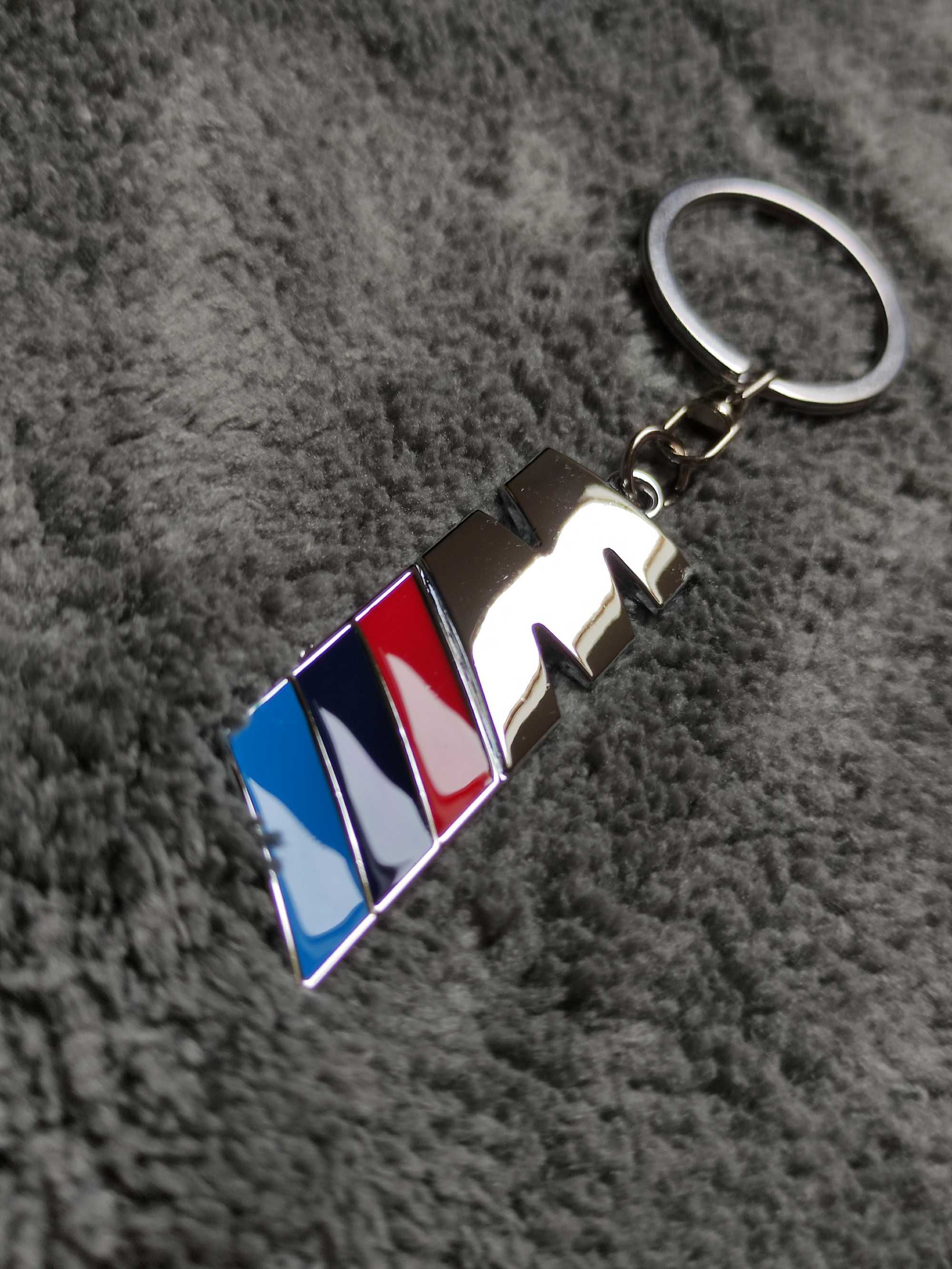 Brelok brylok Breloczek do kluczy BMW M logo metalowy M pakiet chrom