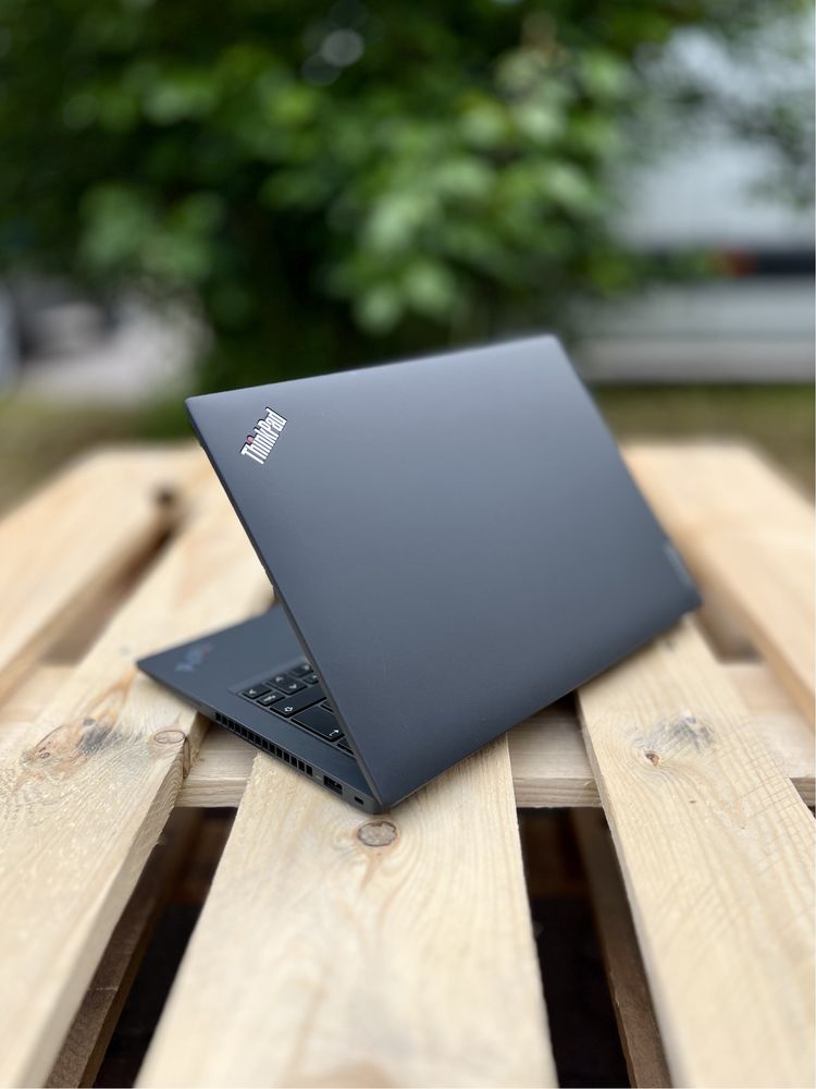 Ноутбук Lenovo ThinkPad T14 G3/Ryzen 5 6650U/16GB/SSD 256GB/14"FHD IPS