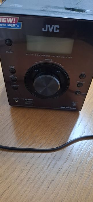 JVC wieża z dwoma głośnikami