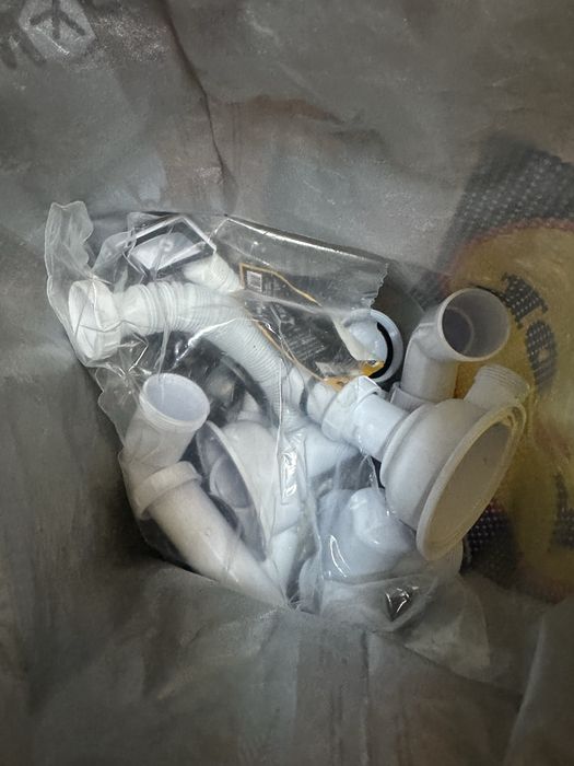 Canalização para lavatório duplo