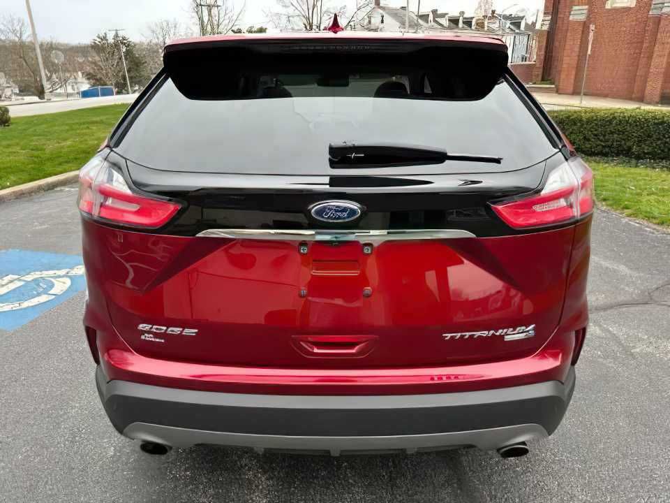 2019 Ford Edge Titanium