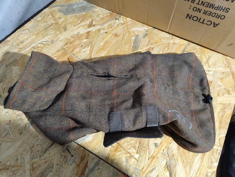 Ładny płaszcz dla psa Nomad Tales Tartan - rozmiar 40