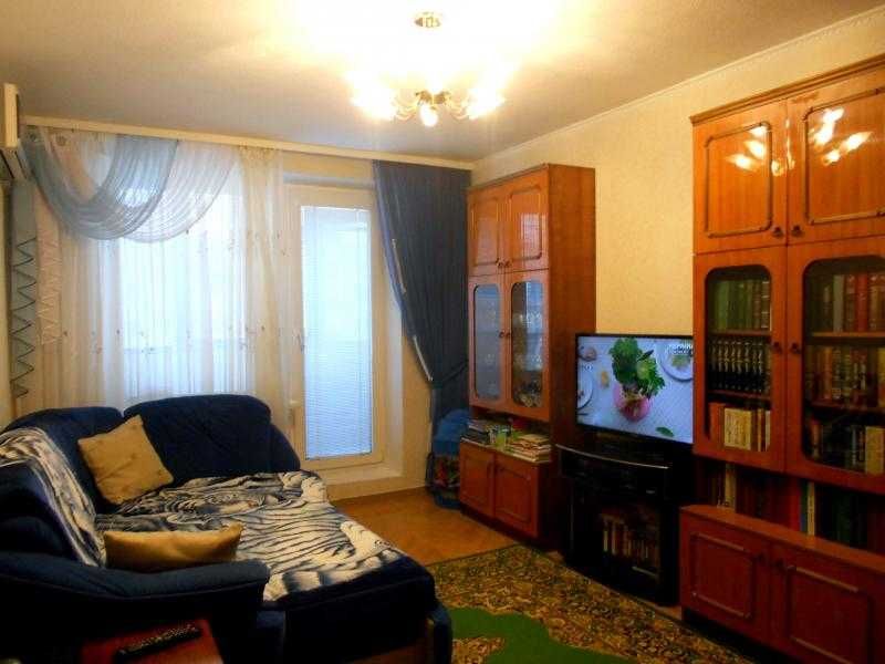 Срочно продам 2к квартиру Метро ХТЗ, 2\9