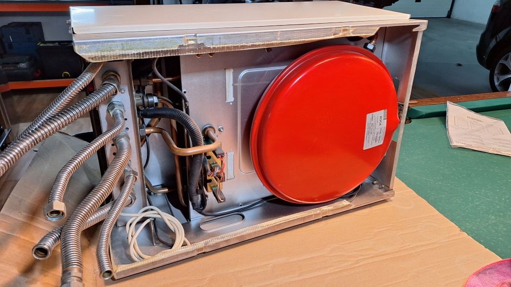 Caldeira Roca + 6 Radiadores