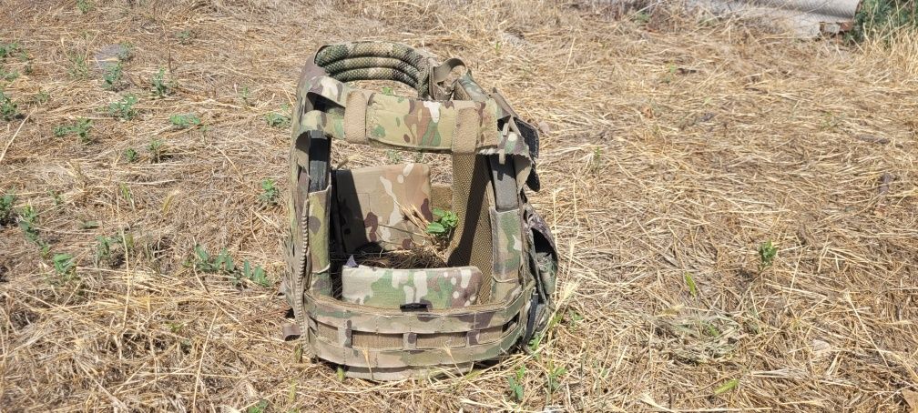 Crye Precision SPC Airlite (L) + ESAPI (L)