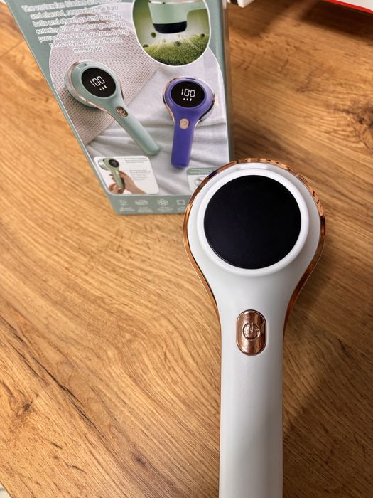 Машинка для видалення ковтунців (або катишок)